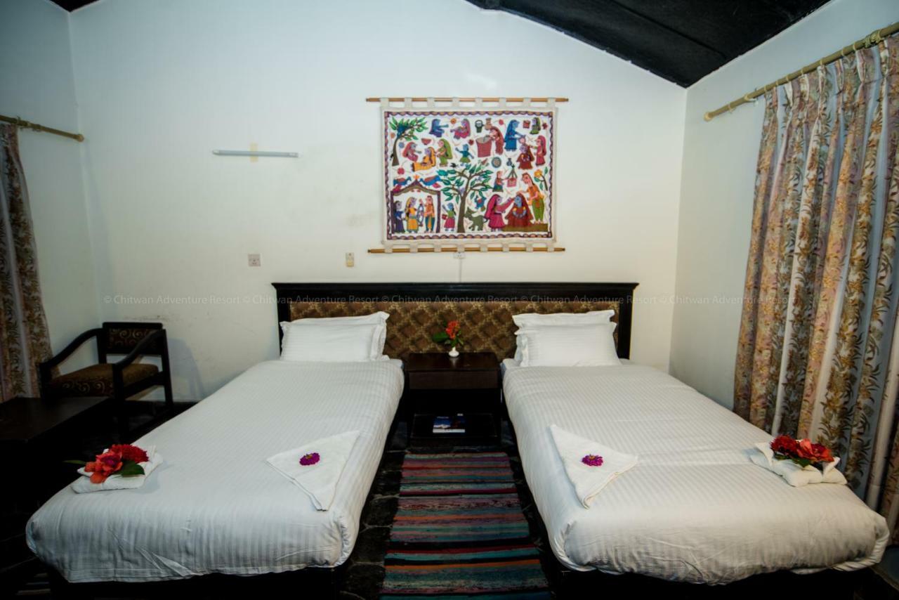 Chitwan Adventure Resort Sauraha Eksteriør bilde